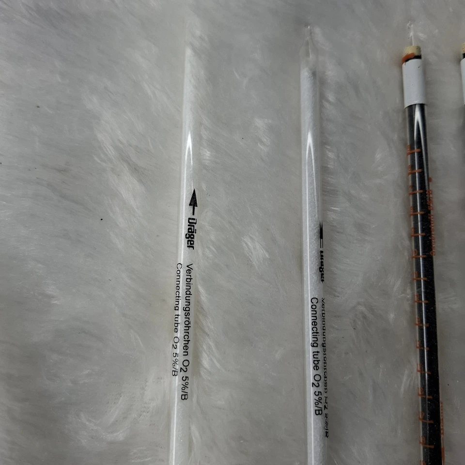 DRAGER TUBE 67 28081 TESTING TUBES